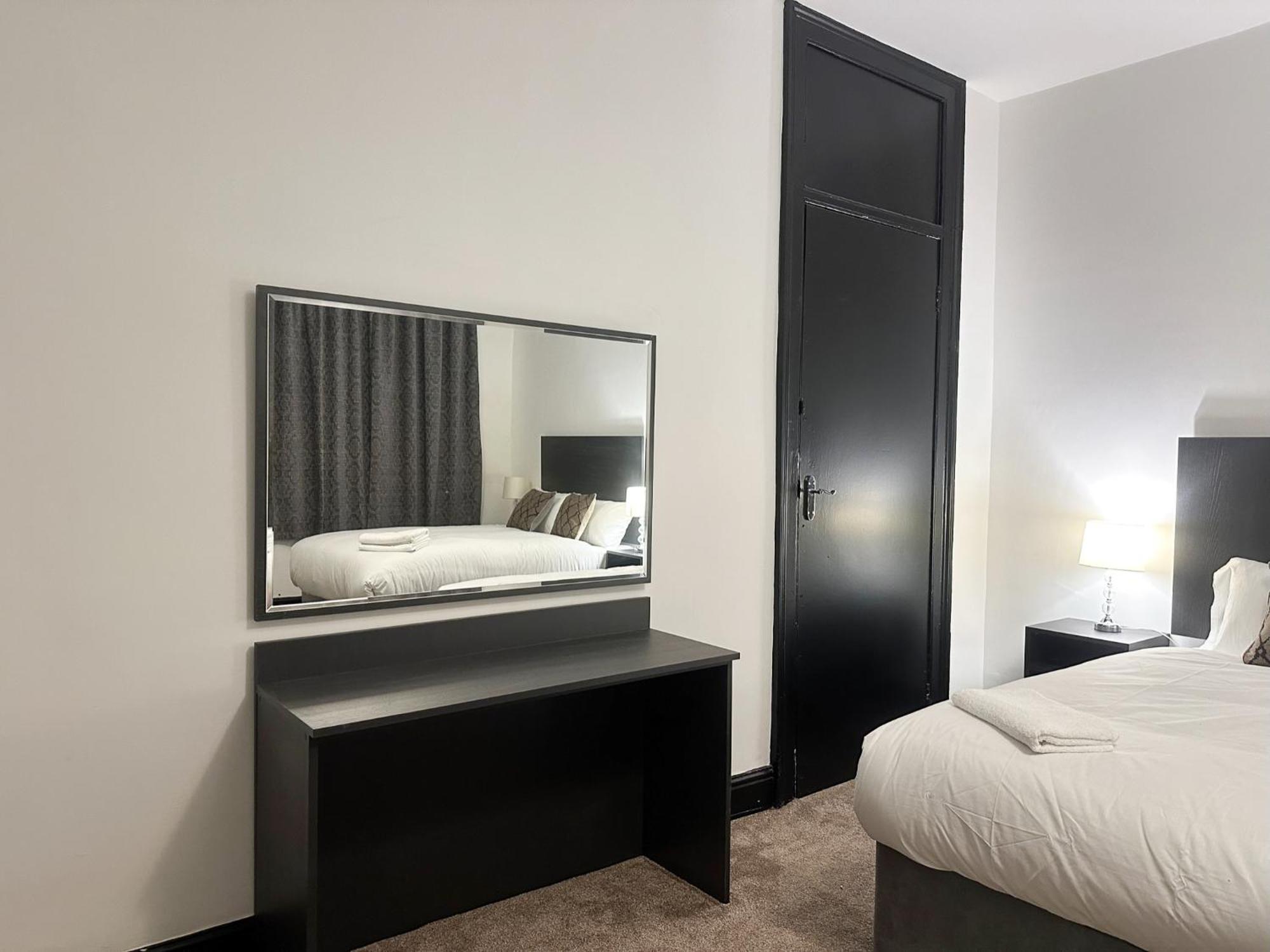 Mulberry Aparthotel Newcastle Гейтсхед Стая снимка