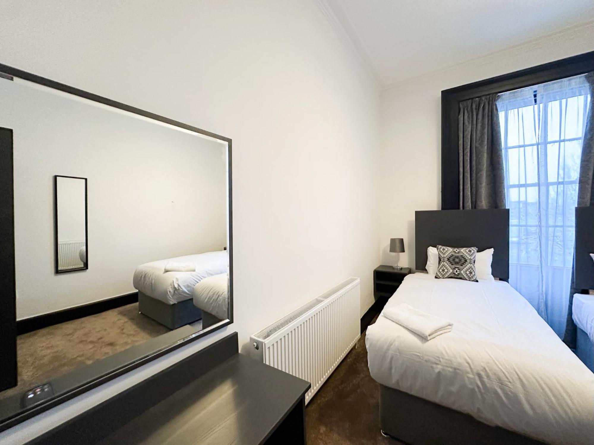 Mulberry Aparthotel Newcastle Гейтсхед Стая снимка
